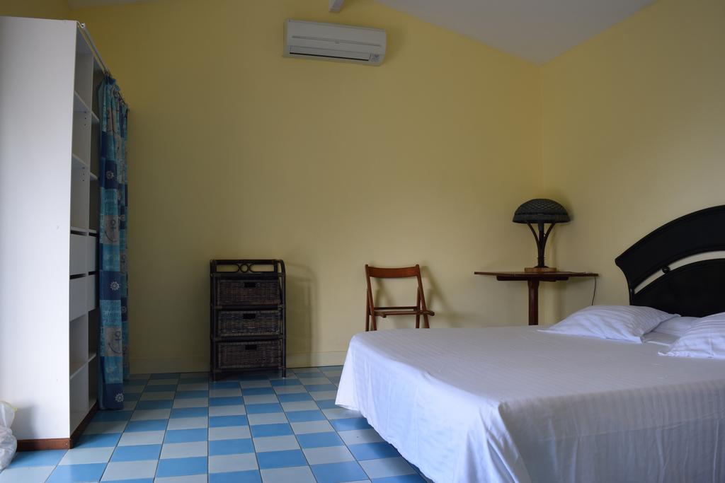 Habitation Pineau Villa Deshaies Kültér fotó
